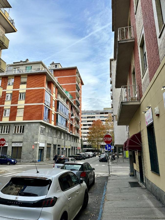 Casa Genovesi - Vicino Porta Nuova F.S. Apartment Turin Bagian luar foto